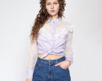 Large 70s Pastel Purple Western Lace Trim Prairie Blouse | Vintage Sheer Floral Long Sleeve Pearl Snap Boho Top