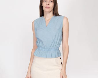 Mittleres 1950er Jahre ärmelloses Top mit blauen Knöpfen | Vintage 50er Jahre taillierte Bluse