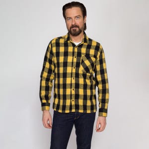 Small 70s Yellow Buffalo Plaid Flannel Shirt | Vintage Button up