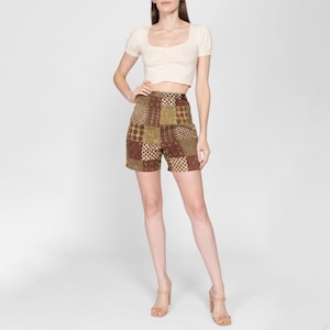 XS 60s Batik Patchwork High Waisted Shorts 24&quot; | Retro Vintage Earth Tone Print Side Zip Bermuda Shorts
