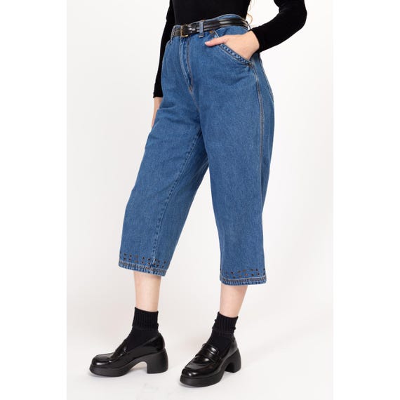 Medium 90s Capri Grommet Jeans | Vintage High Waisted Cropped
