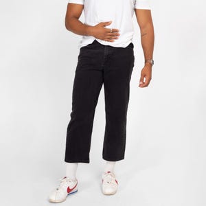32&quot; Waist 90s Lee Black Cropped Jeans | Vintage Men&#39;s Denim Straight Leg Short Inseam Jeans