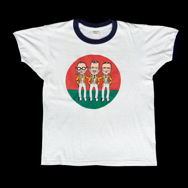 Camiseta mediana Pep Boys Ringer de los años 70 unisex / vintage blanco azul gráfico camiseta automotriz