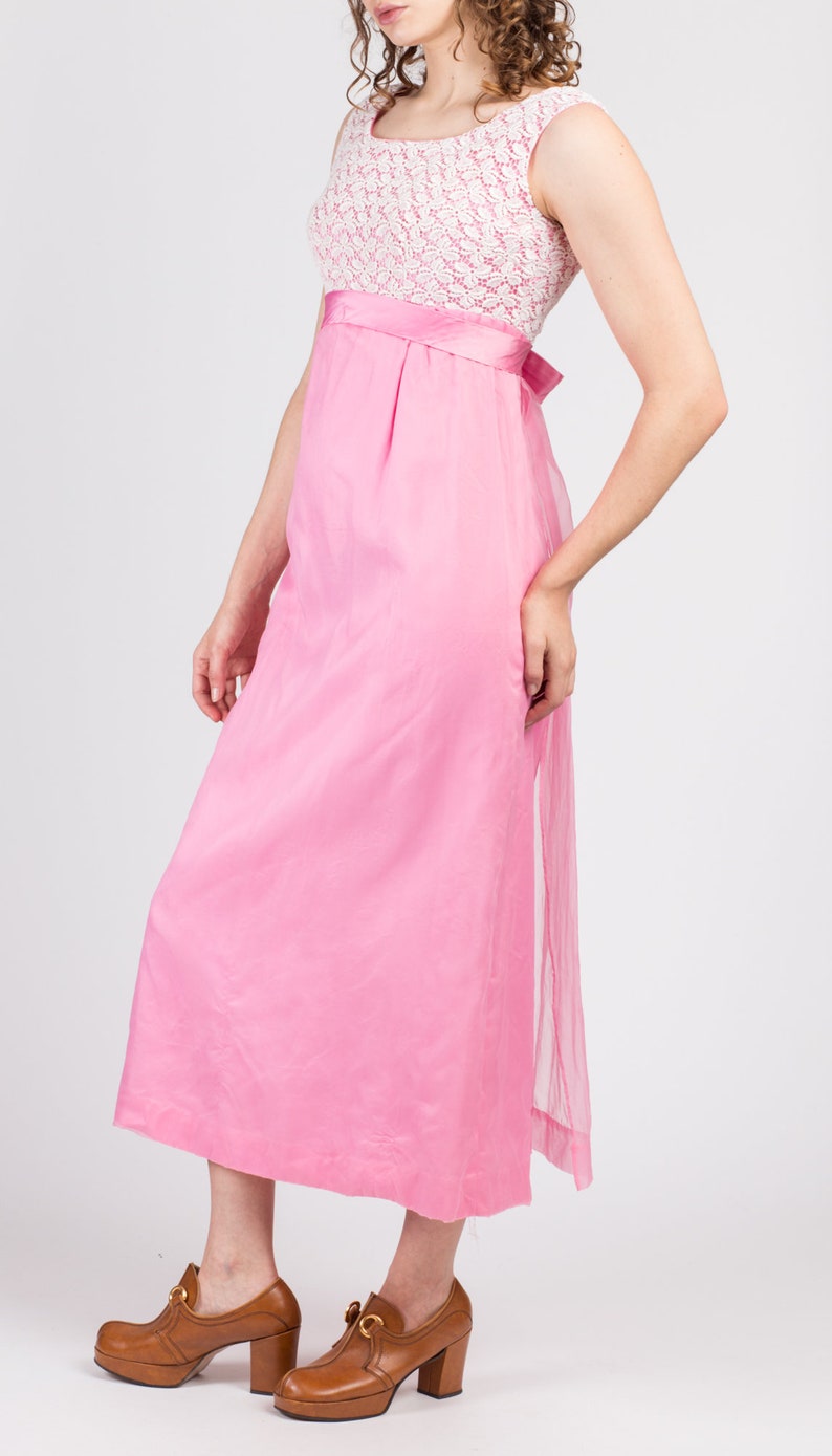 Petite Small Vintage Pink Crochet Maxi Dress 60s 70s Sleeveless Romantic Ankle Length Gown