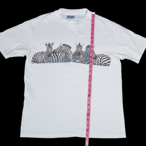 Medium 80s Zebra Graphic T Shirt Men's Vintage White Animal Wildlife Print Tee image 2