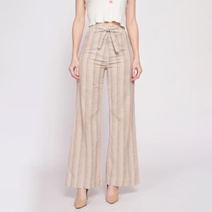 XS-Sm 70s Tan Pinstriped High Waisted Wide Leg Pants | Vintage Flared Retro Lightweight Trousers