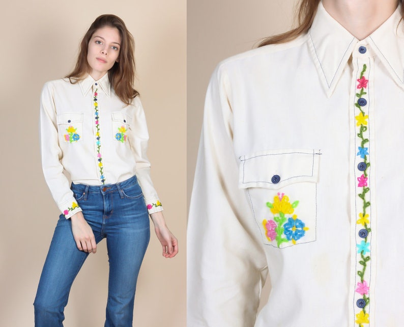 Medium 70s Embroidered Button Up Shirt Vintage Boho Floral Collared Hippie Top