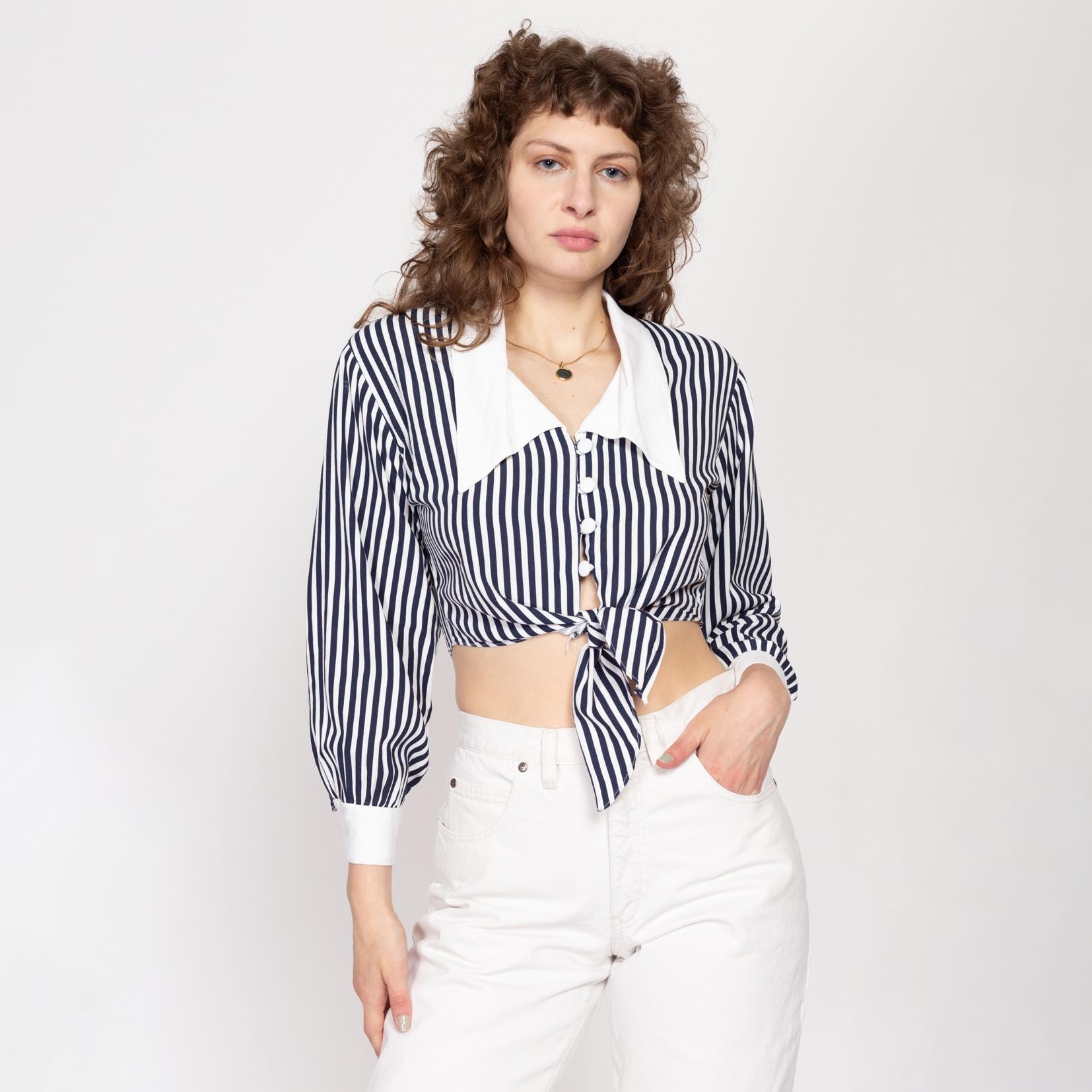 80s Blue & White Striped Cropped Chelsea Collar Blouse - Medium