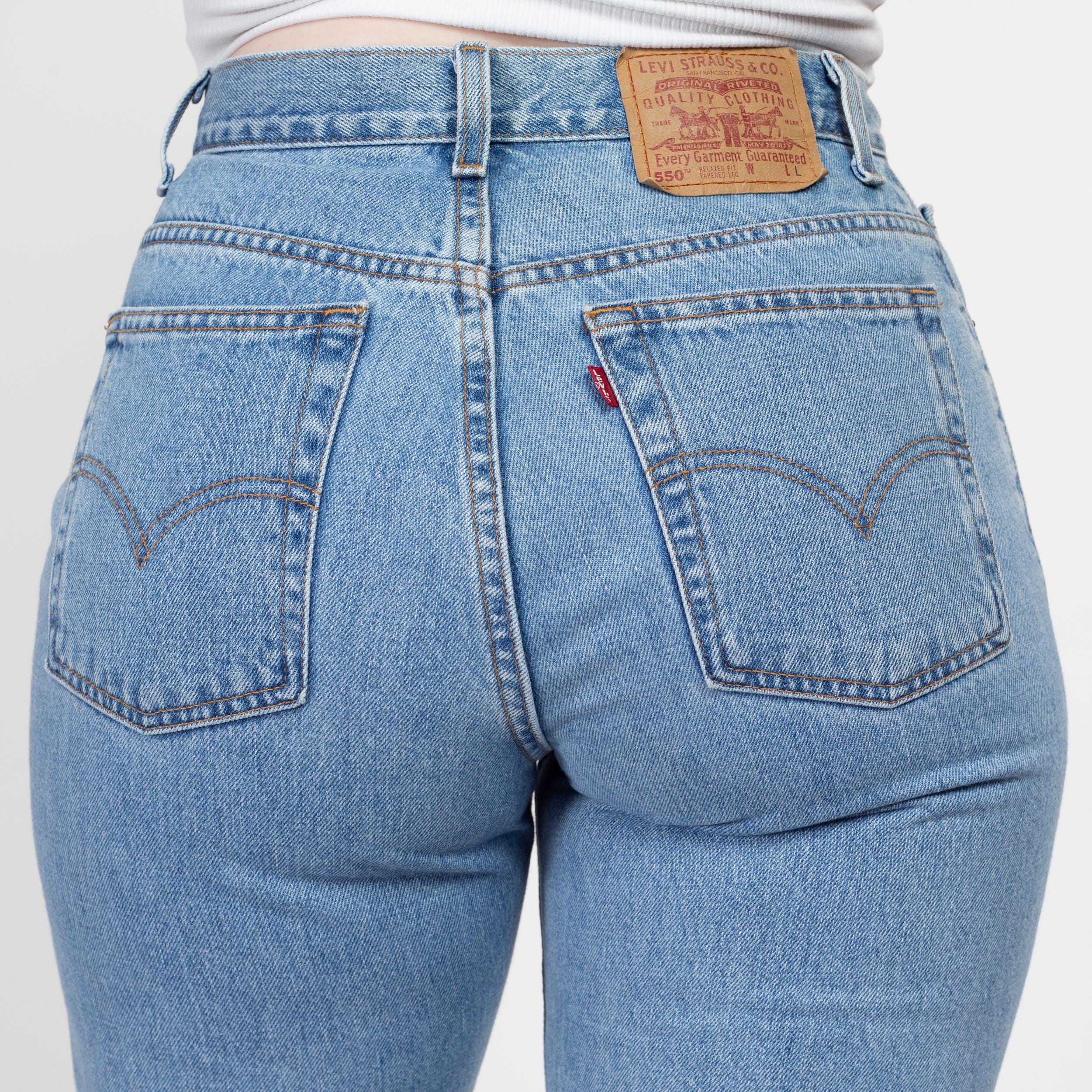 Medium 90s Levis 550 Mom Jeans 30