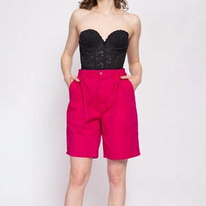 Medium 90s Hot Pink Pleated High Waisted Shorts 28&quot; | Vintage Magenta Cotton Denim Mom Shorts