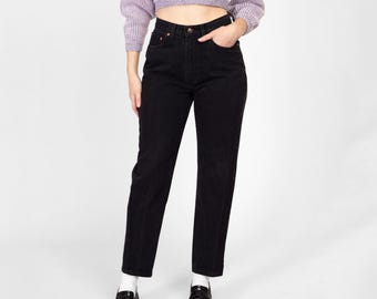 Calça jeans Jordache preta de cintura alta, tamanho médio (28"), anos 90 | Calça jeans estilo "mom jeans" com perna afunilada vintage