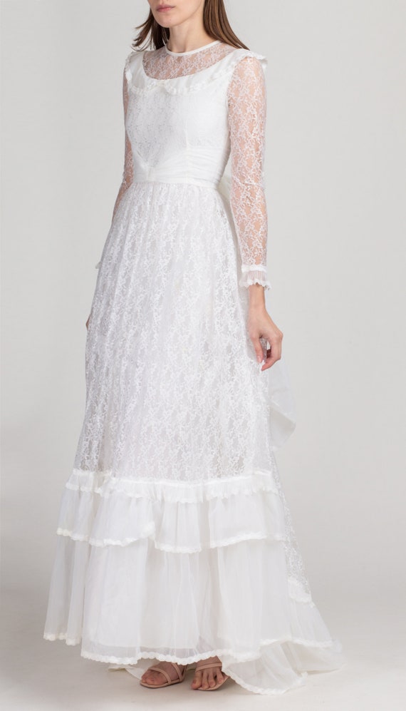 60s 70s Cardiff White Lace Wedding Dress Petite E… - image 4