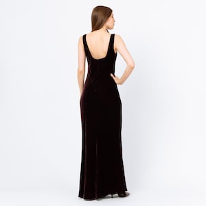 scalloped lace maxi dress Soleil Scalloped Lace Midi Dress main image 1