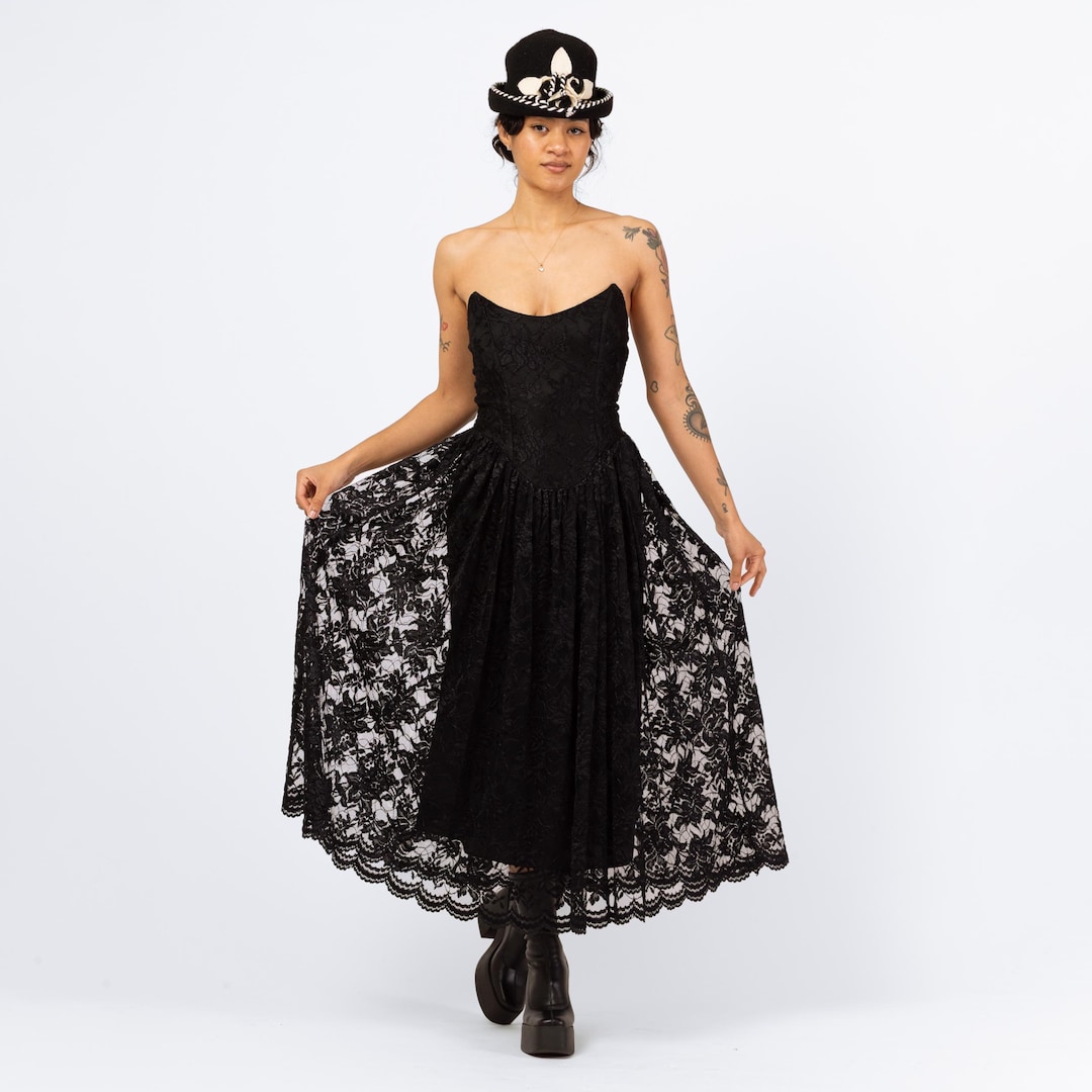 Vintage 80s Betsey Johnson Punk Label Black Lace Strapless