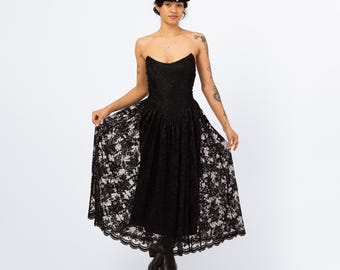 Sukienka imprezowa z czarnej koronki i bez ramiączek Betsey Johnson Punk Label z lat 80. w stylu vintage – rozmiar M | Gotycka sukienka maxi z rozkloszowanym dekoltem, rzadka sukienka od projektanta
