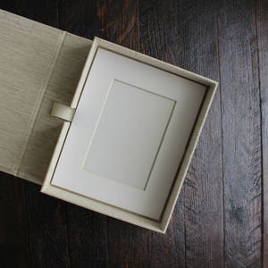 Linen 11x14 Photo Box Simple image 2