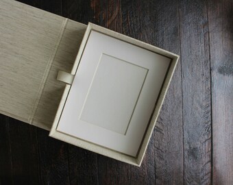 Caja de tapete de lino color espuma de mar de 8x10 (con 10 piezas de tapetes)