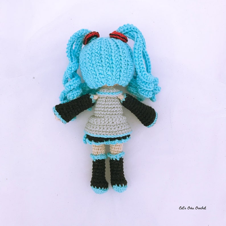 Tutoriel Hatsune Miku Poupée au crochet image 8