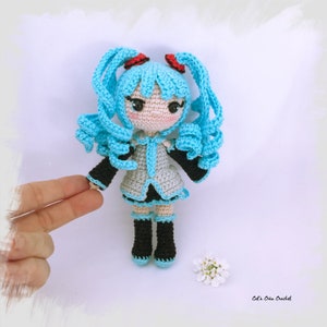 Tutoriel Hatsune Miku Poupée au crochet image 3