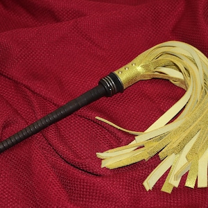Golden Oldie - an Antique Spindle Flogger