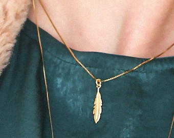 FEATHER NECKLACE 14k Gold Solid Pendant Friendship Charm Bohemiand Indie Style Jewelry