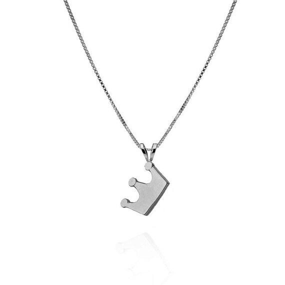 White gold crown necklace new arrivals