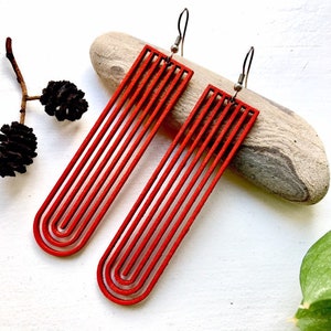 METROPOLITAIN wooden art deco earrings Minimalist Nordic Jewelry 1920s Style Ombre Wooden Earrings Lightweight & Eco-Friendly Gift for her
