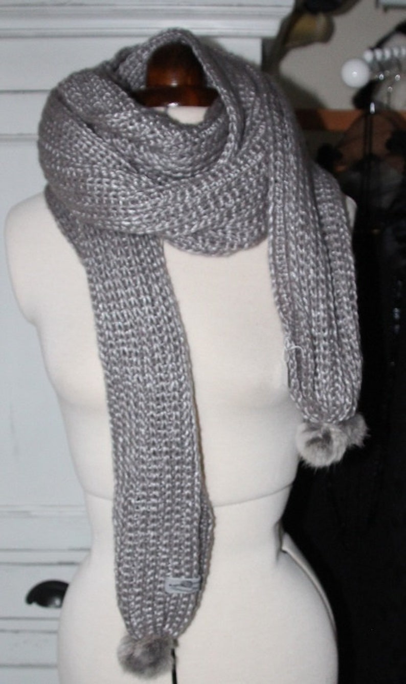 Grey scarf with light silver shimmer image 2