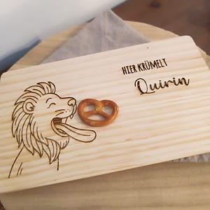 Breakfast board made of wood 25 x 15 cm customizable