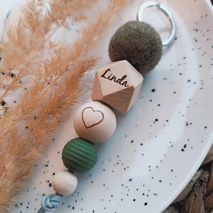 Keychains with name engraving / large selection of designs and colors
