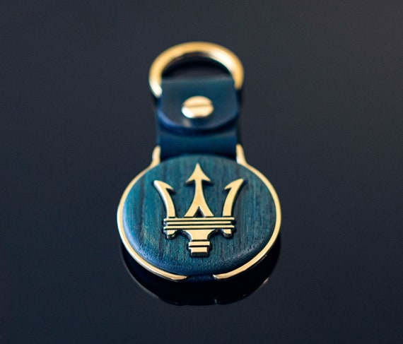 Maserati レザーキーホルダー トライデントロゴ　レトロ　渋いマセラティ 最新作 送料無料 マセラティ MASERATI TRIDENT キーホルダー