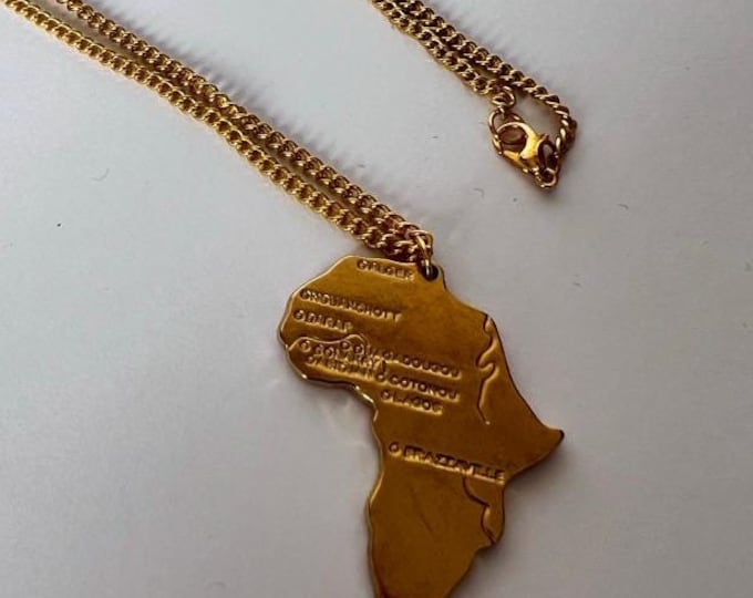 African Elegance: Gold Africa Map Necklace