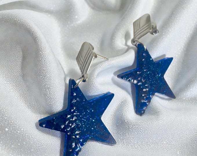 Elegant Sparkling Star Resin Earrings