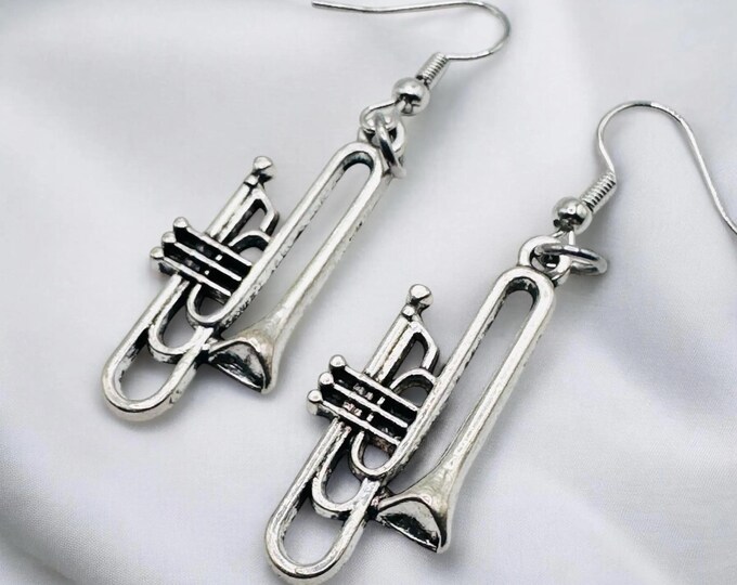 Trumpet Earrings