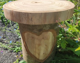 Rustic Wooden Cake Stand: Reclaimed Wood Display for Weddings