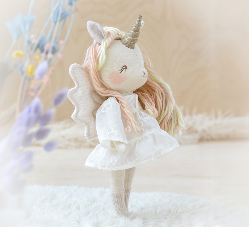簡単ユニコーンぬいぐるみ縫製パターン - 楽しいDIY - Mes Petites Lunes