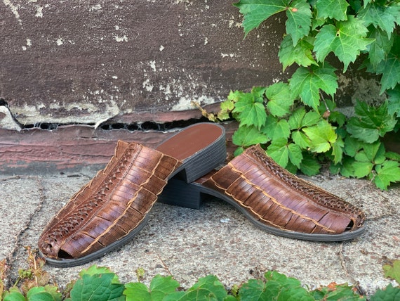 Vintage woven braided SLIP ON mules, Tobacco Color
