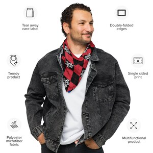 Bandana Taino Sun Red and Blue Argyle con stampa all-over. Abbigliamento da sole Taino. Bandana Argyle degli indiani Taino di Porto Rico. Taino Sol. Moda Taino.