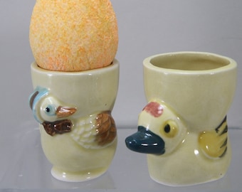 2的蛋杯鸭鹅与日本1950年代Cottagecore帽子拟人化