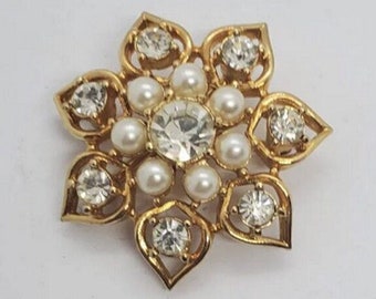 Vintage Sarah Rhinestones Faux Pearls Pendant Brooch Pin Gold Tone Flower Coventry Signed