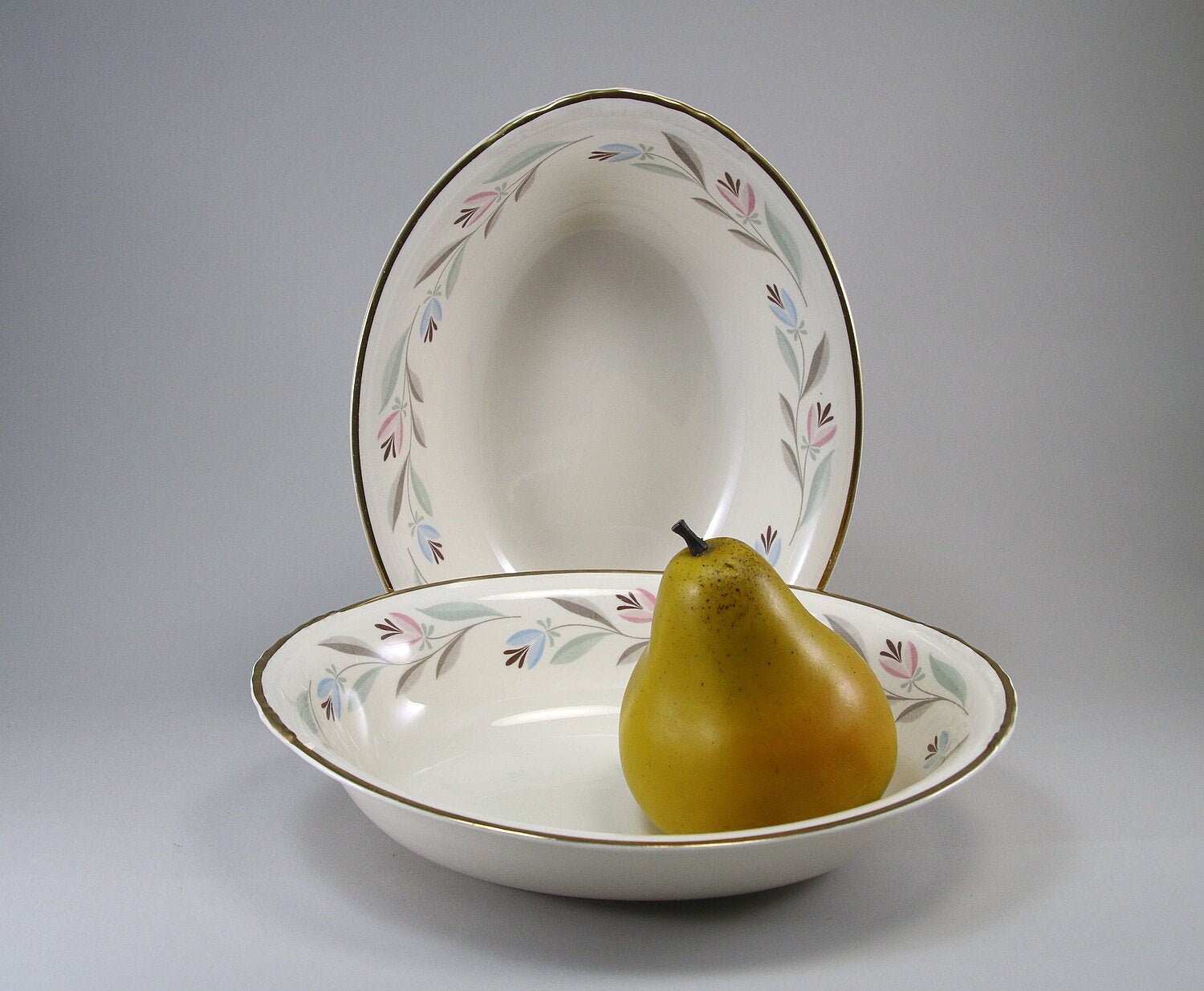  NANTUCKET ホワイトリブボウル 4個セット 8) World Market White 4-Nantucket Cereal Bowls 4-Ceramic Bowl 7” 8