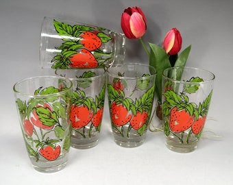5, Juice Glass, Vintage, Strawberry, Water, Green, Red, 8 ounce, Fathers Day Gift, Mothers Day Gift, Birthday Gift, Home Décor, Cottage Chic