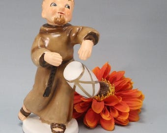Vintage Napco Musical Monk Drum Friar Tuck, Goatee Bald, Tonsure Musical Gift 1956 with Metallic Gold C1858A
