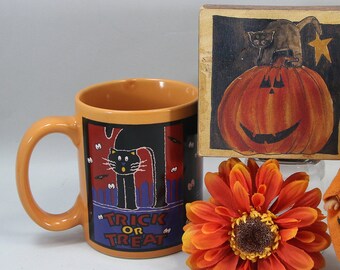 Vintage Halloween Jack O Lantern Wood Trinket Box, Black Scardy Cat Mug Trick or Treat, Primitives by Kathy
