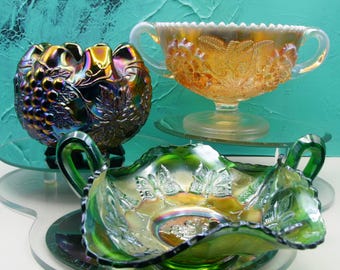 Jarrón antiguo Dugan Carnival Glass Amatista Hojas de uva Rosa Estriado, Cuenco con Pie O Compota con Asas Opalescentes Rompecabezas Bon Bon Peach Opal
