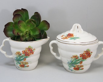 Antique Tropic Beehive Ivory Porcelain, Creamer and Sugar Bowl Set by Sebring Cunningham and Pickett Homer Laughlin, Floral 22 K Gold 1920s
