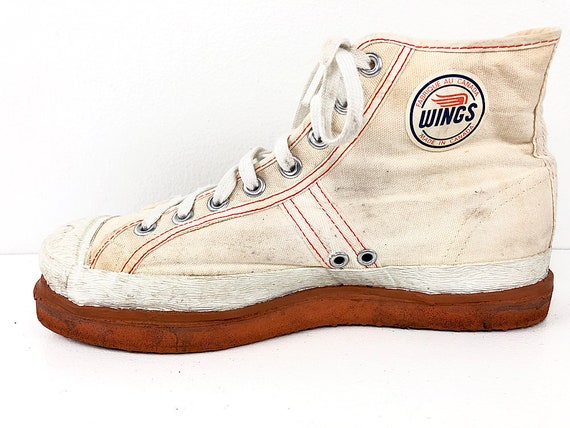 Size 9 Acton Wings Broomball Shoes 70s 