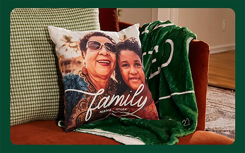 KEAiDesigns Throw Pillow - Thumbnail 3