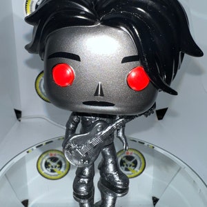 GID Robert Smith (Boys don’t cry Variant) custom Funko pop!