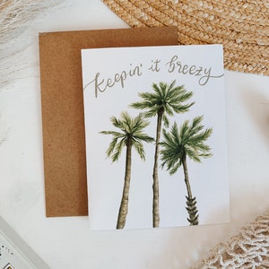 Carte breezy Palm Trees, Carte de vœux d’été, Carte de plage, Palmiers, Articles en papier, Cartes de vœux, Plage